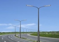 Chiều cao 8M Cột điện chiếu sáng đường phố mạ kẽm với đèn LED để chiếu sáng ngoài trời