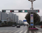 Hot Dip Q235 Led Đèn giao thông Cánh tay sơn tự động cho đường cao tốc